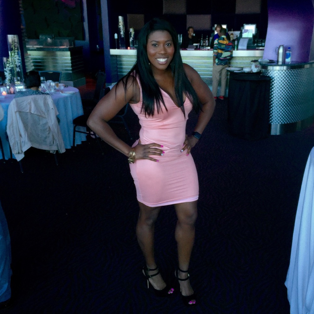 Fashion Nova Pink Dress size Medium